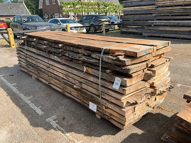 Elsen planken (23x) circa 1,2m³ - afbeelding 1 van  7