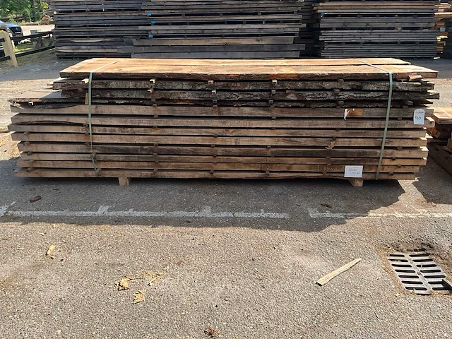Elsen planken (23x) circa 1,2m³ - afbeelding 2 van  7