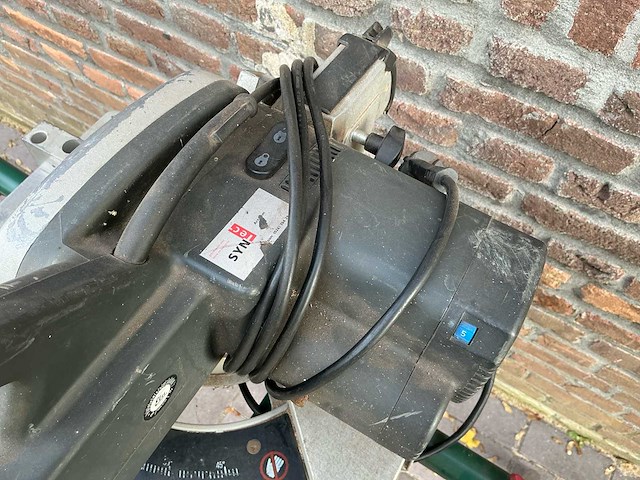 Elu ps274e-a2 afkortzaag - afbeelding 6 van  7