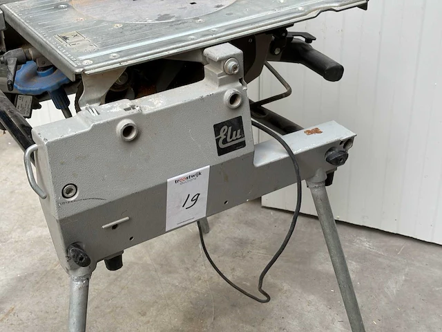 Elu zaagtafel - afbeelding 3 van  10