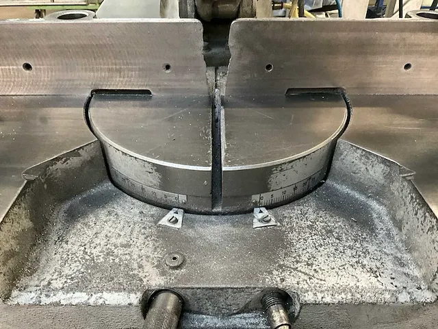 Elumatec cirkelzaagmachine mgs 72/30 - afbeelding 5 van  11