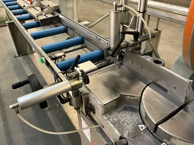 Elumatec cirkelzaagmachine mgs 72/30 - afbeelding 11 van  11