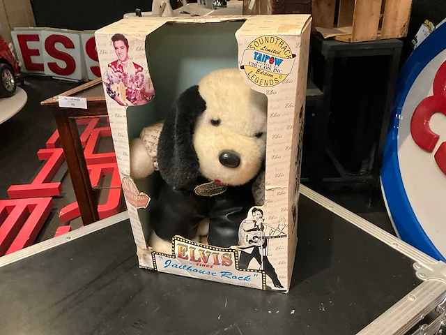 Elvis jailhouse rock knuffelbeer - afbeelding 1 van  5