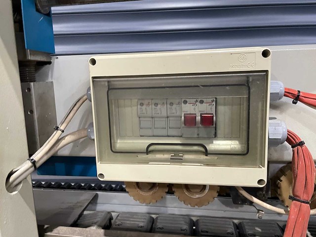 Elwood - 2002 - athena a 10 - kantaanlijmmachine - afbeelding 16 van  16