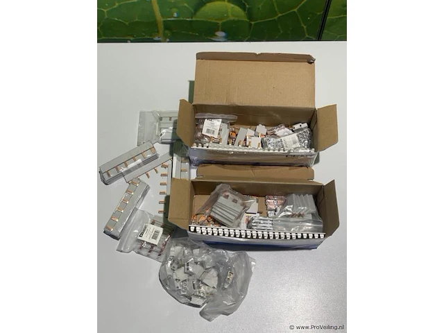 Emat europe 3-voudig doorverbinders - afbeelding 1 van  1
