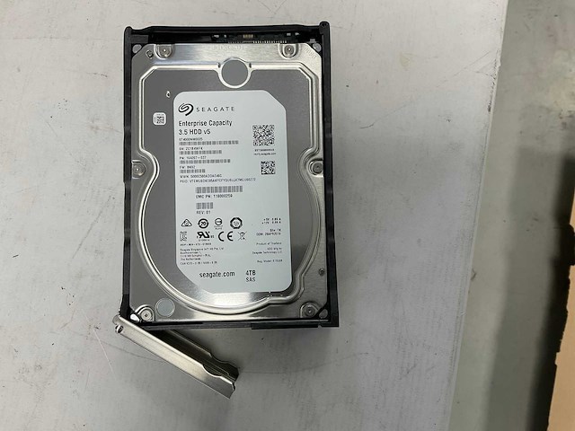 Emc cyae (100-564-802-03) - 60x 4 tb sas (st4000nm0025) data domain expansion shelf - afbeelding 6 van  9