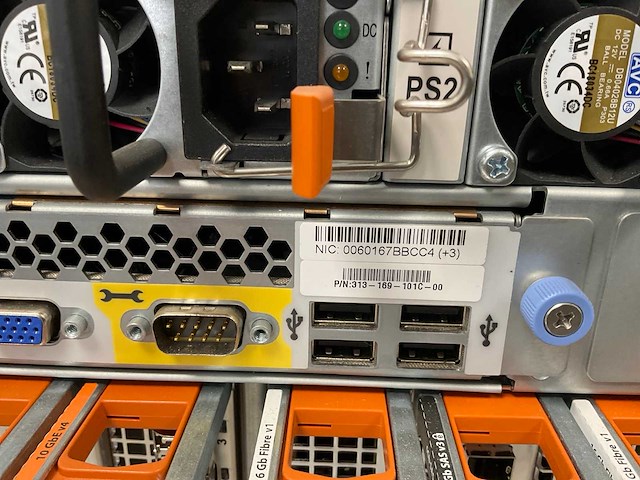 Emc (dmospe) - 4x xeon(r) e7-8867 v4, 32 x 16 gb ram - 32 x 8 gb ram, 4x 400 gb smart (shsat6p400glm21emc) main server chassis - afbeelding 2 van  11