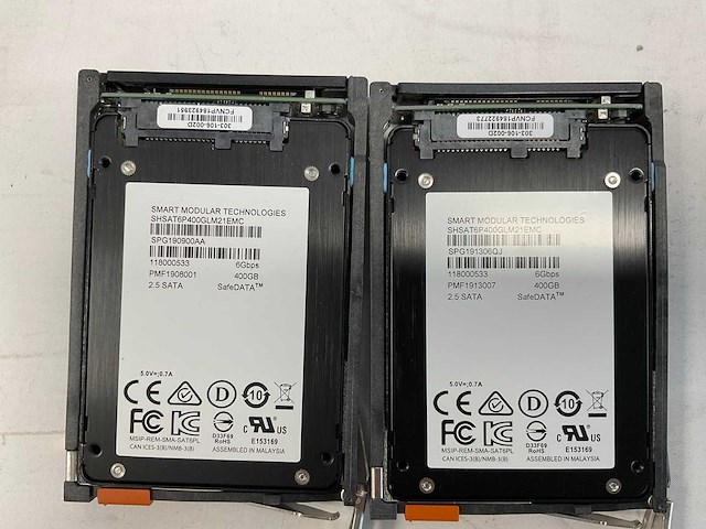 Emc (dmospe), 4x xeon(r) e7-8867 v4, 32x 16 gb ram - 32x 8 gb ram, 4x 400 gb ssd(shsat6p400glm21emc) main server chassis - afbeelding 8 van  17