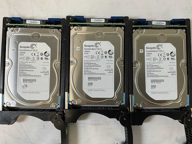 Emc (ktn-stl3) 10x 1 tb sas(st1000nm0023) - 1x 2 tb sas(0f27000) disk array enclosure - afbeelding 8 van  8