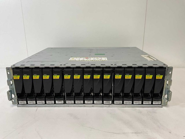 Emc (ktn-stl3) 11x 3 tb sas(st3000nm0023) - 2x 3 tb sas(hus724030als640) - 2x 4 tb sas(0f27003) disk array enclosure storage - afbeelding 1 van  12