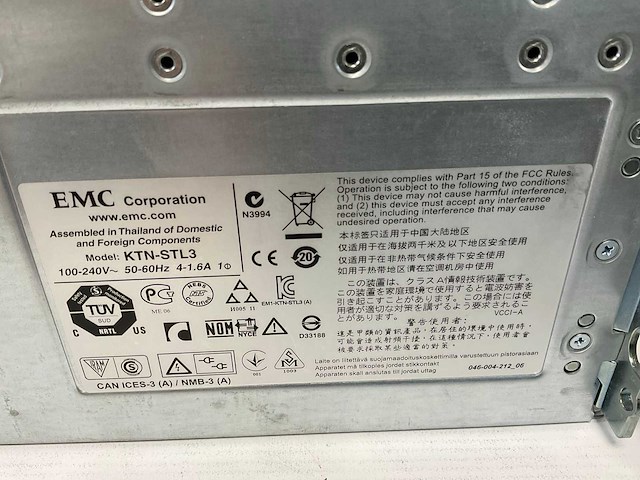 Emc (ktn-stl3) 11x 3 tb sas(st3000nm0023) - 2x 3 tb sas(hus724030als640) - 2x 4 tb sas(0f27003) disk array enclosure storage - afbeelding 8 van  12