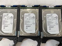 Emc (ktn-stl3) 12x 3 tb sas(st3000nm0023) - 1x 3 tb sas(hus724030als640) - 1x 4 tb sas(0f27003) disk array enclosure storage - afbeelding 2 van  12