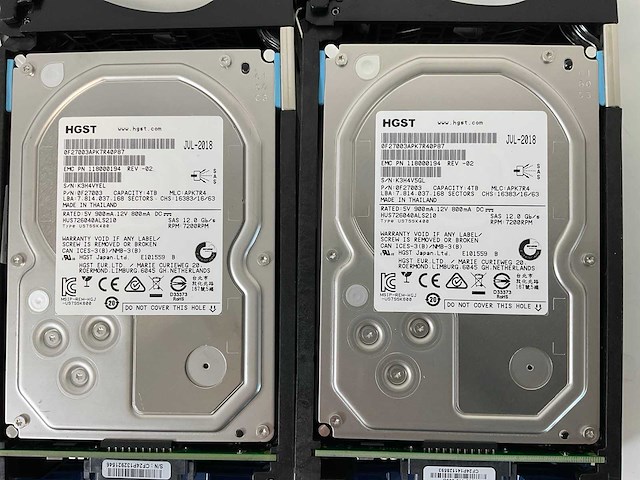 Emc (ktn-stl3) 14x 4 tb sas(0f27003) disk array enclosure storage - afbeelding 11 van  11