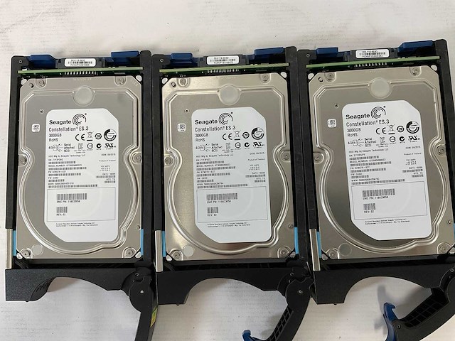 Emc (ktn-stl3) 15x 3 tb sas(st3000nm0023) disk array enclosure storage - afbeelding 2 van  11