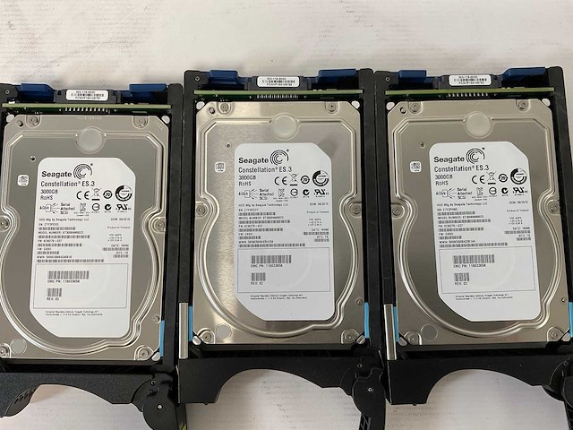 Emc (ktn-stl3) 15x 3 tb sas(st3000nm0023) disk array enclosure storage - afbeelding 11 van  11