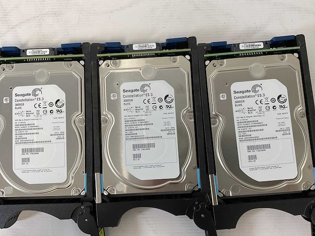 Emc (ktn-stl3) 15x 3 tb sas(st3000nm0023) disk array enclosure storage - afbeelding 3 van  11
