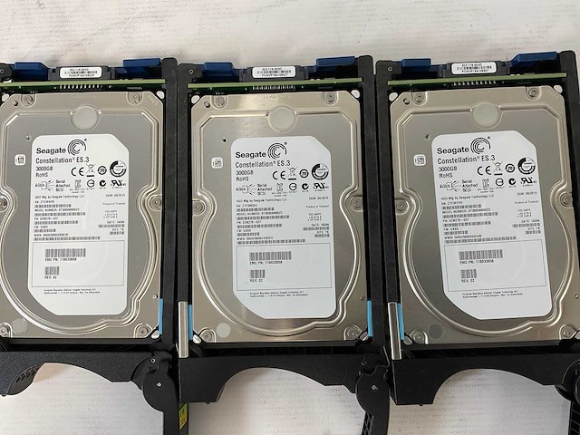 Emc (ktn-stl3) 15x 3 tb sas(st3000nm0023) disk array enclosure storage - afbeelding 11 van  11