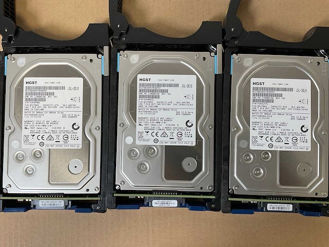 Emc (ktn-stl3) 15x 4 tb sas(0f27003) disk array enclosure - afbeelding 10 van  11