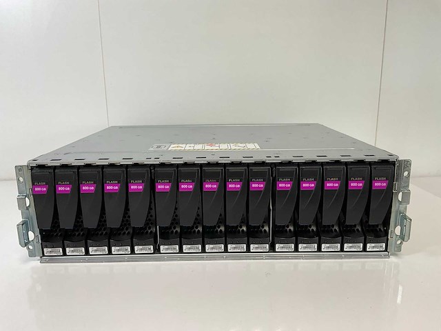 Emc (ktn-stl3) 15x 800 gb sas(husmr3280ass204) disk array enclosure storage - afbeelding 1 van  12