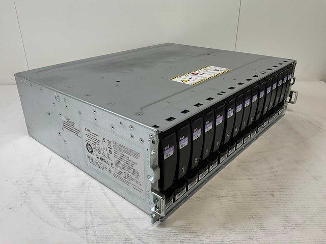 Emc (ktn-stl3) 3x 300 gb sas(hus156030vls60) - 4x 300 gb (st3300657ss) - 4x 300 gb sas(huc156030css200) - 1x 300 gb sas(st300mp0026) 3x 300 gb sas(hdeae02eaa51) disk array enclosure - afbeelding 6 van  12