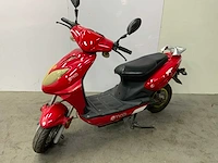 Emco novette twin elektrische snorscooter - afbeelding 12 van  15