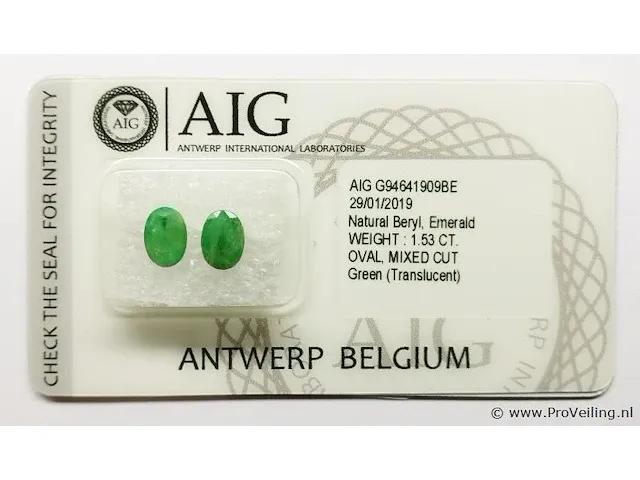 Emerald 1.53ct aig certified - afbeelding 1 van  4