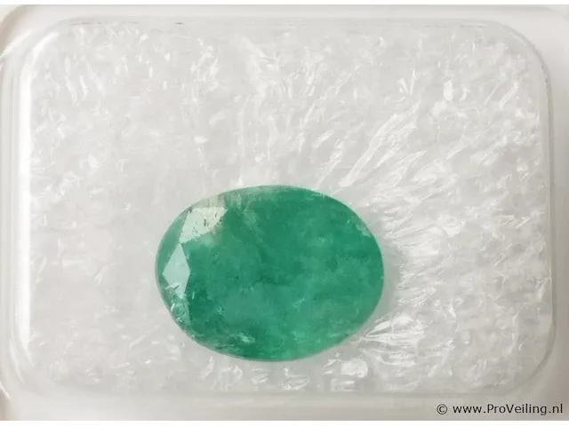 Emerald 2.39ct aig certified - afbeelding 4 van  8