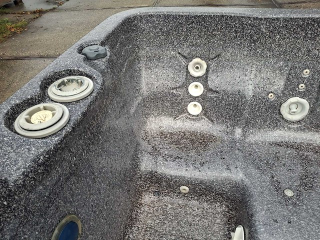 Emerald 4 persoons jacuzzi en buitenspa - afbeelding 27 van  27