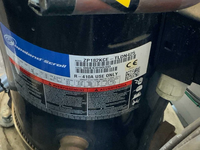 Emerson copeland schroll zp182kce-tldn425 koelcompressor installatie - afbeelding 3 van  3