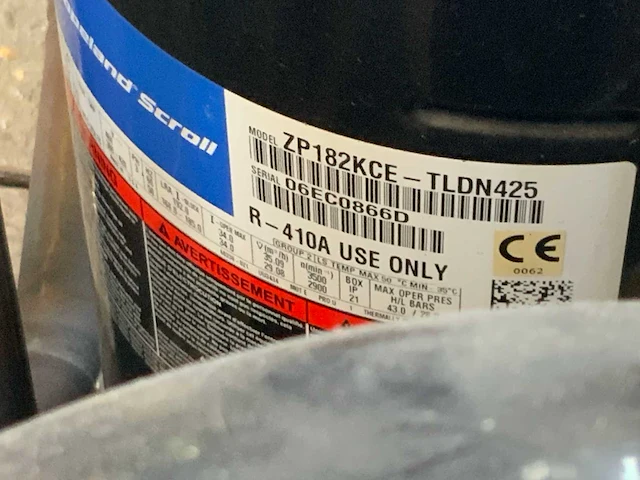 Emerson copeland schroll zp182kce-tldn425 koelcompressor installatie - afbeelding 3 van  3