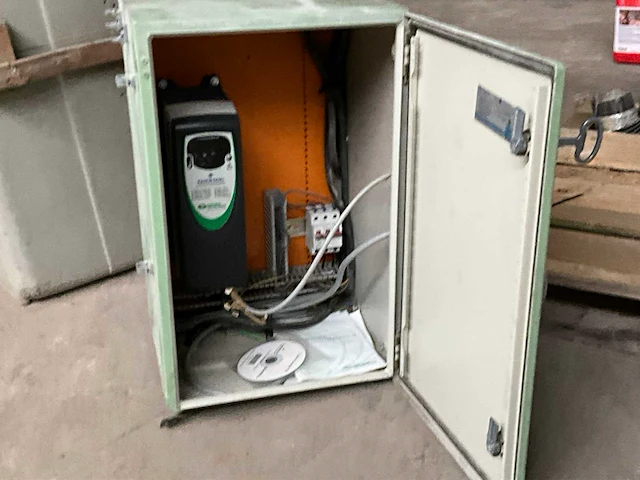 Emerson / rittal commander sk frequentie regelaar - afbeelding 2 van  4