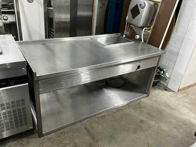 Emga ln33 werktafel met au bain-marie - afbeelding 1 van  7