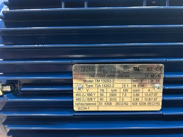 Emk - t2a 132s2-2 7,5kw b3 mounting - elektromotor (2x) - afbeelding 3 van  6