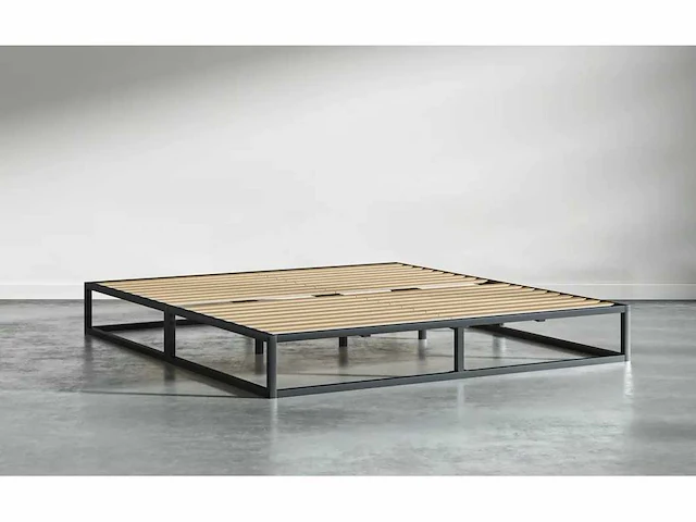 Emma metalen bed frame 140x200 - afbeelding 1 van  5