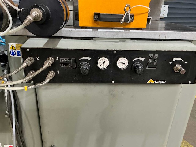 Emmegi - 2001 - afkortcirkelzaagmachine - afbeelding 12 van  12