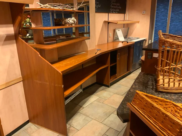 Emondt complete bakkerijwinkel - afbeelding 2 van  12