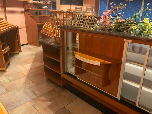 Emondt complete bakkerijwinkel - afbeelding 8 van  12