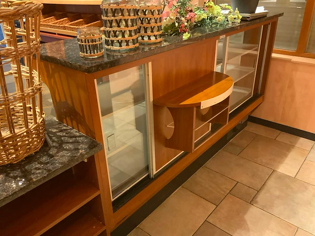 Emondt complete bakkerijwinkel - afbeelding 10 van  12
