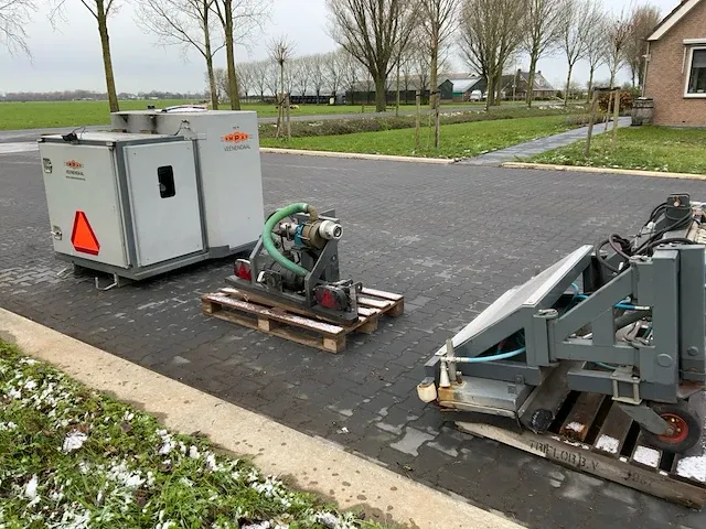 Empas onkruidbrander installatie - afbeelding 17 van  22