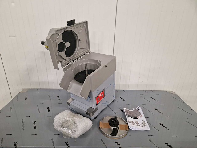 Empero - emp.300 - groentesnijmachine - afbeelding 2 van  3