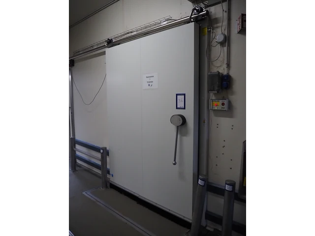 Ems - afbeelding 1 van  9