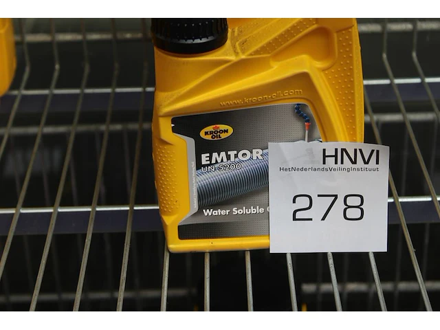 Emulserende olie kroon oil emtor un-5200 5 flacons a 0,5l. excl. draadmand - afbeelding 2 van  2