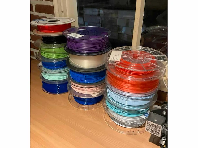 Ender 3-v2 3d printer - afbeelding 2 van  10