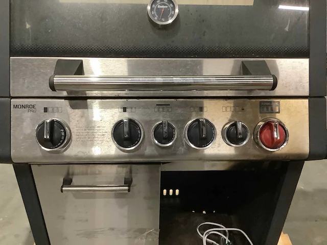 Enders monroe pro 4 bbq - afbeelding 7 van  8