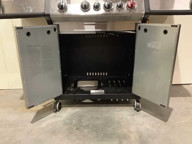 Enders monroe pro 4 sik turbo barbecue - afbeelding 2 van  8