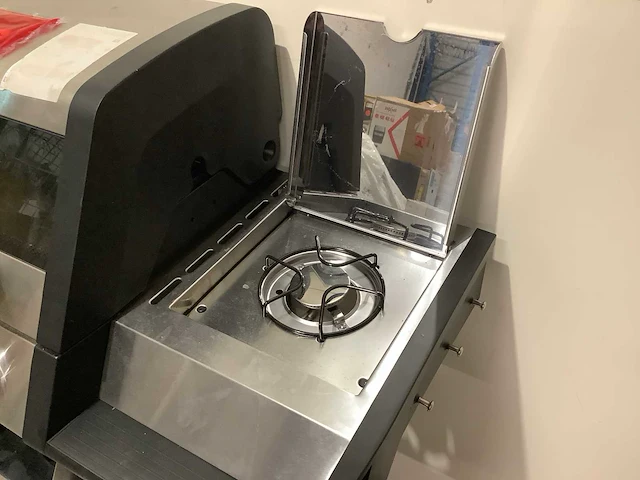Enders monroe pro 4 sik turbo barbecue - afbeelding 6 van  8