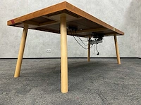 Enea lottus/ gymvloer - design conferentieset 220x100 - afbeelding 38 van  39