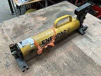Enerpac ultima p39 hydraulische handpomp - afbeelding 1 van  5