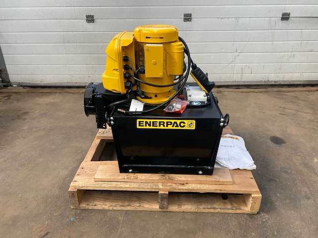 Enerpac ze404we-fhlnevobeu hydrauliek unit - afbeelding 1 van  8