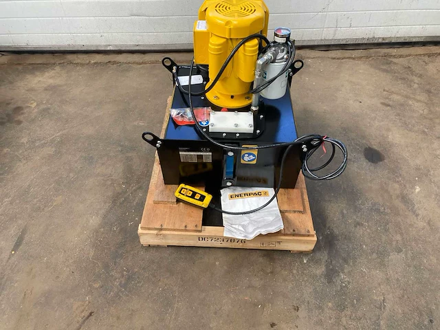 Enerpac ze404we-fhlnevobeu hydrauliek unit - afbeelding 3 van  8